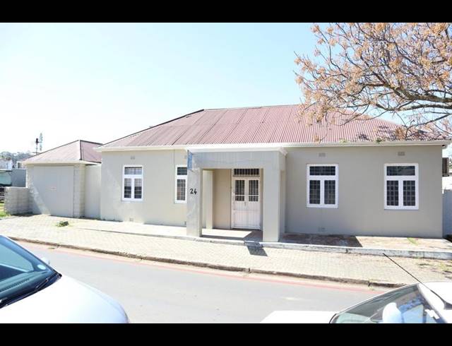 BUSINESS FOR SALE IN BERGZICHT